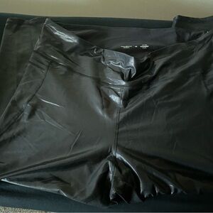 Old Navy Black High-Rise Leggings